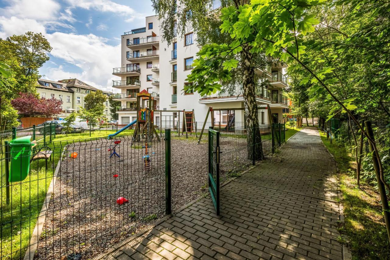 Apartament Mariner By Noclegi Renters Колобжег Екстериор снимка