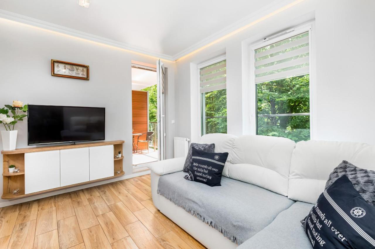Apartament Mariner By Noclegi Renters Колобжег Екстериор снимка